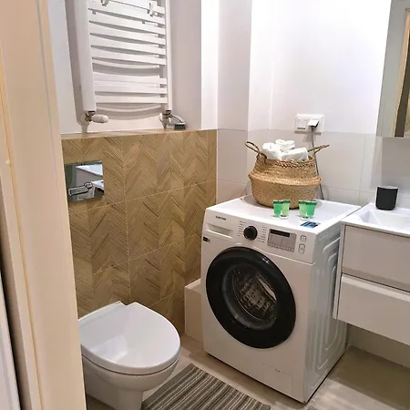 Apartament Zloty Trojkat Z Garazem Podziemnym Internet Swiatlowodowy 1000 Mbs Telewizja Kablowa 205 Programow Serock Exterior photo
