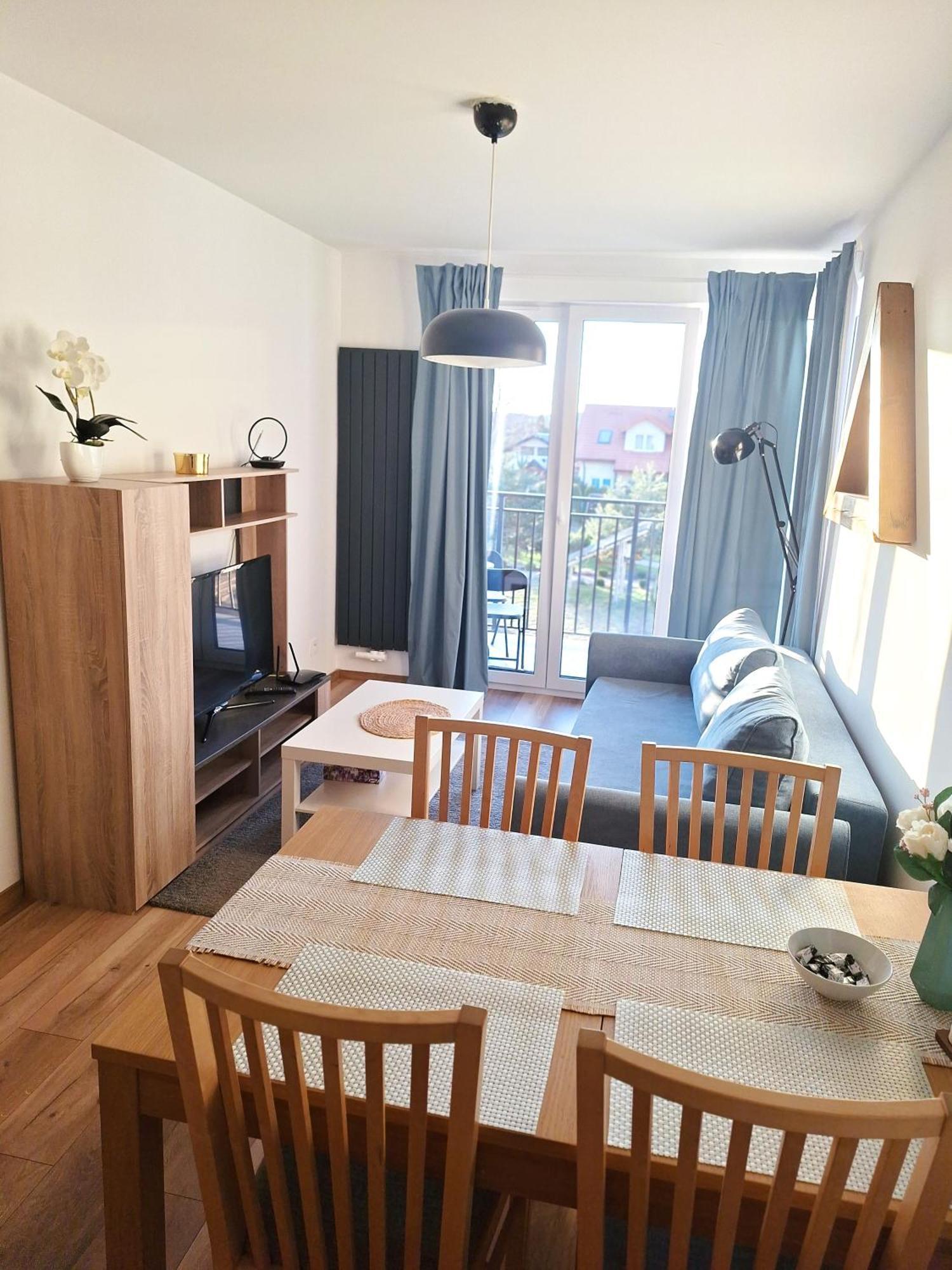 Zloty Trojkat Z Garazem Podziemnym Internet Swiatlowodowy 1000 Mbs Telewizja Kablowa 205 Programow Apartment